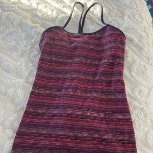 Lululemon tank